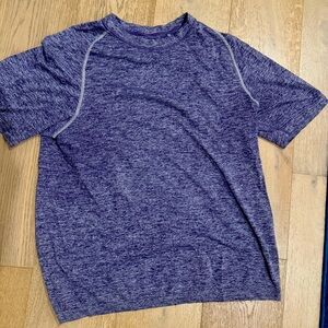 Lululemon purple tee XL
